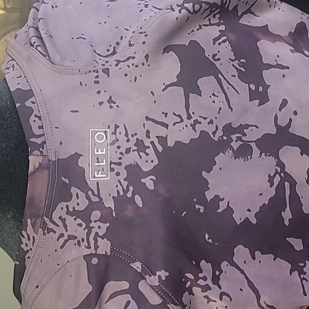 👾 Fleo Purple Marble Foundation Long Sleeve - Picture 3 of 9